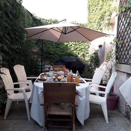 Bed and Breakfast La Ganse Blanche Usson-en-Forez Экстерьер фото