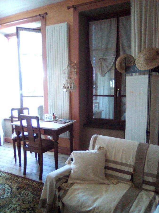 Bed and Breakfast La Ganse Blanche Usson-en-Forez Экстерьер фото