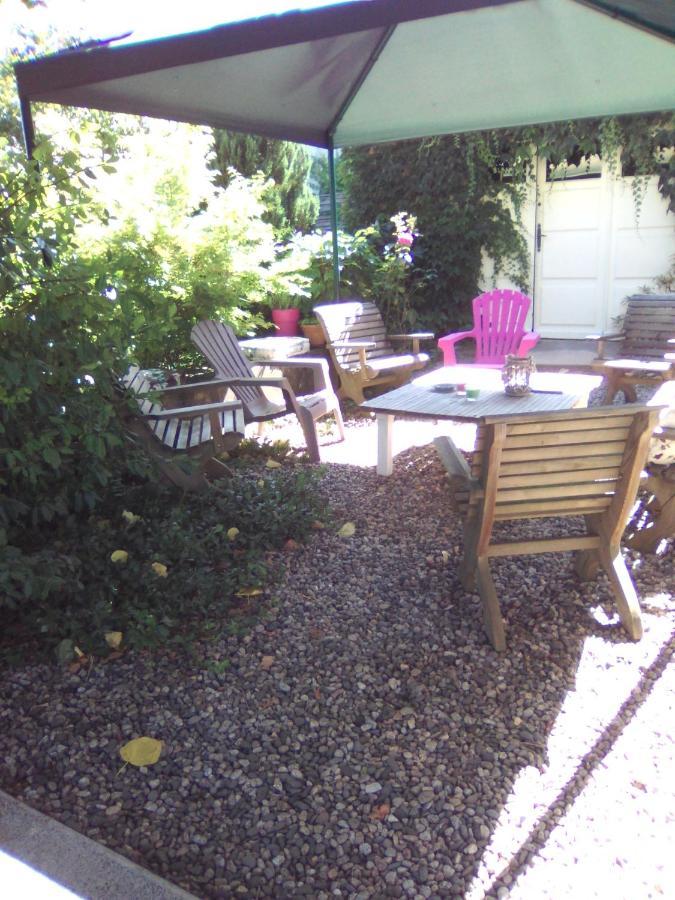 Bed and Breakfast La Ganse Blanche Usson-en-Forez Экстерьер фото