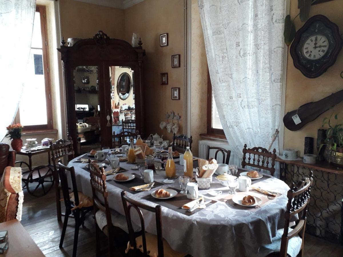 Bed and Breakfast La Ganse Blanche Usson-en-Forez Экстерьер фото