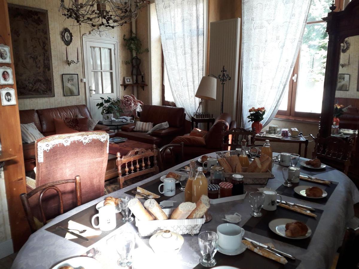 Bed and Breakfast La Ganse Blanche Usson-en-Forez Экстерьер фото